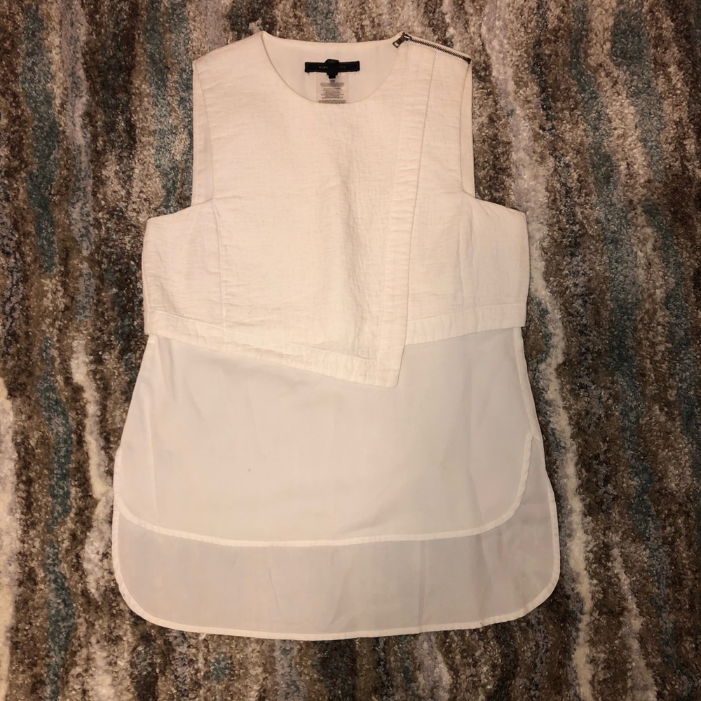 BCBGMAXAZRIA WHITE BLOUSE